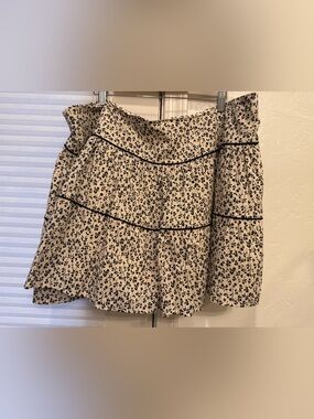 H&M Beige Mini Skirt with Black Floral Print